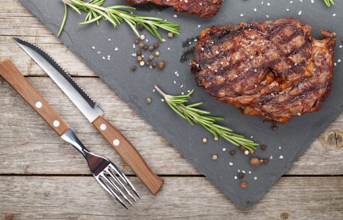 recipegeek-food_talk-5_best_steaks_for_grilling