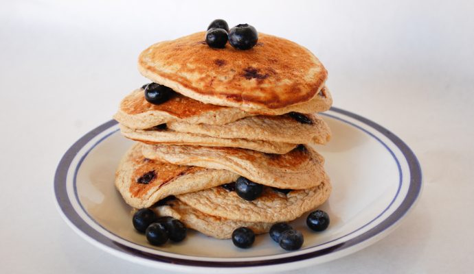 Oatmeal Pancakes Recipe - SavvyMom