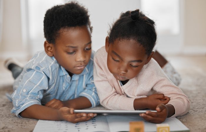 Tips to Teach Kids to Share - SavvyMom