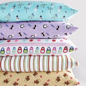 Avenue Noël (TM/MC) Holiday Flannel Sheet Sets