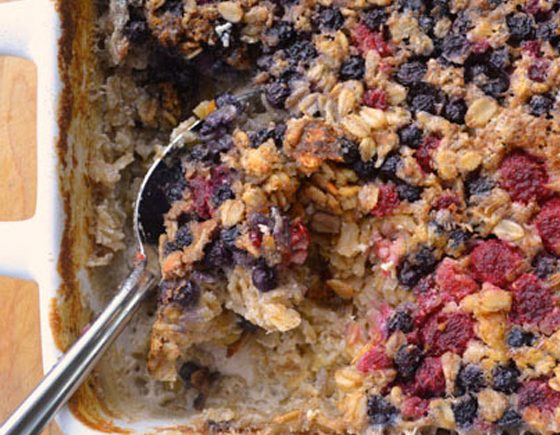 Baked Oatmeal with Berries and Lentils