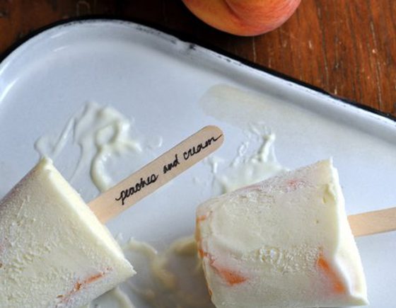 Peaches and Cream Pudding Pops