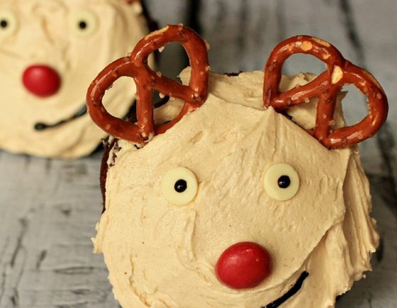 Rudolph the Red Nosed Reindeer Cupcakes