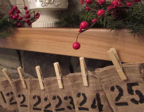 Easy DIY Burlap Advent Calendar