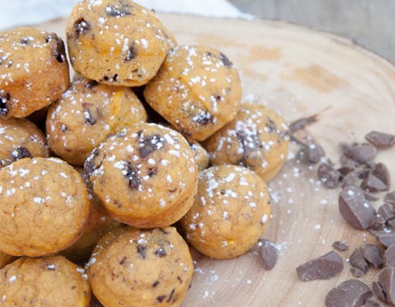 Vegan Pumpkin Chocolate Chip Mini Muffins