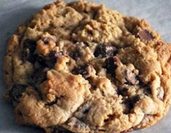 Whole Grain Chocolate Chip Cookies