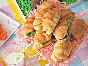 Easter_Party__Mini_Ham_and_Cheese_Croissants_recipe