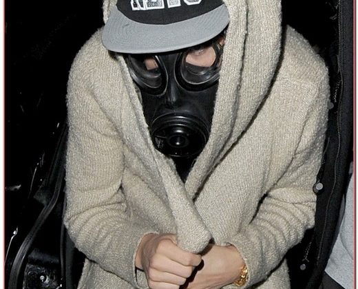 Masked Justin Bieber On A Night Out In London