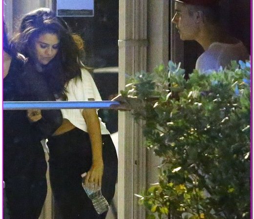 Justin Bieber & Selena Gomez Head To The Studio Together