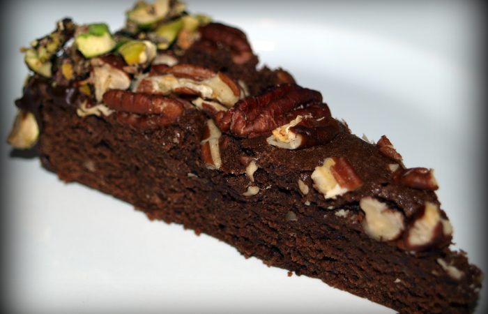 pistachio-brownie-wedges1