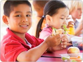 School_lunch_2_BRAND-PHO_EN