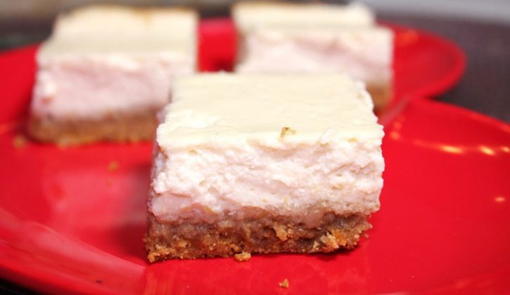 Cheesecake-Protein-Bars_3