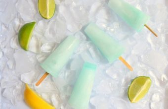 Turquoise-popsicles-made-with-Fresca-Original-Citrus-soda-and-Wilton-Sky-Blue-Icing-Food-Colouring-northstory.ca_
