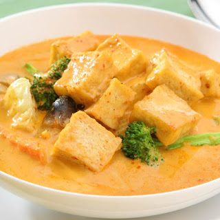 red-thai-curry-with-tofu