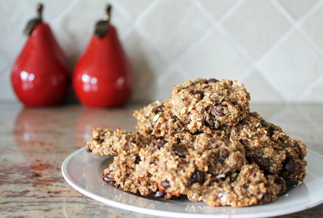 peanut_butter_banana_oatmeal_cookies_0