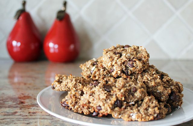 peanut_butter_banana_oatmeal_cookies_0