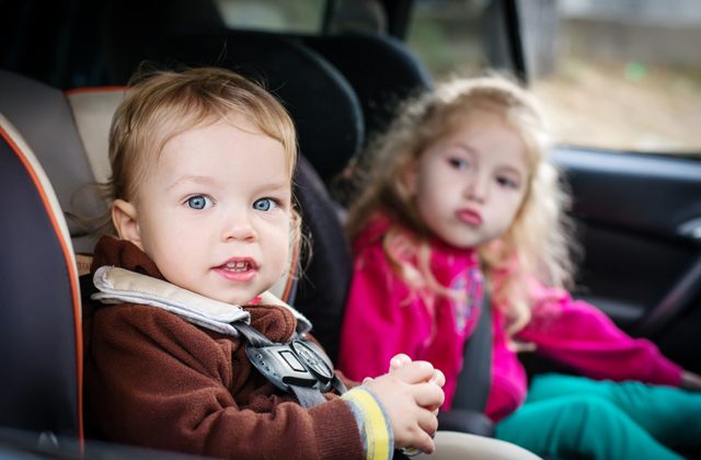 kids_in_car_seats_0