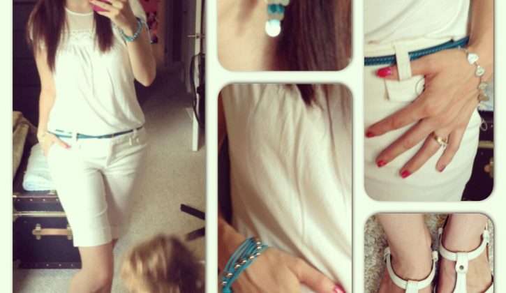 Summer-White-Outfit-Turquoise