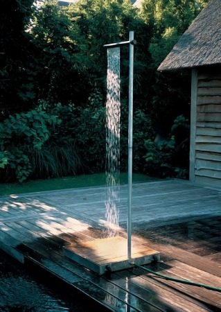 Modern-outdoor-shower