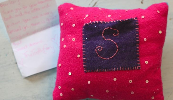 Storys-tooth-fairy-pillow-1024x682