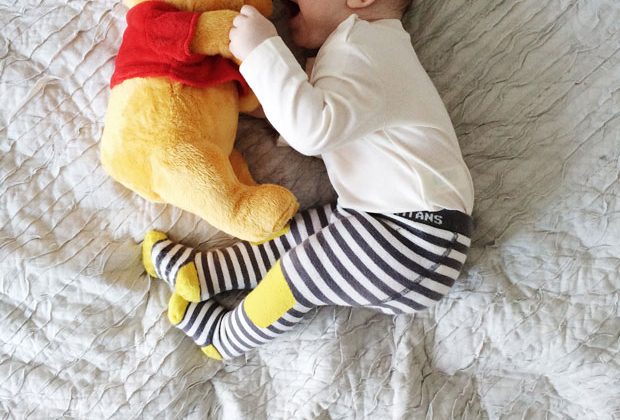 baby-and-winnie-the-pooh