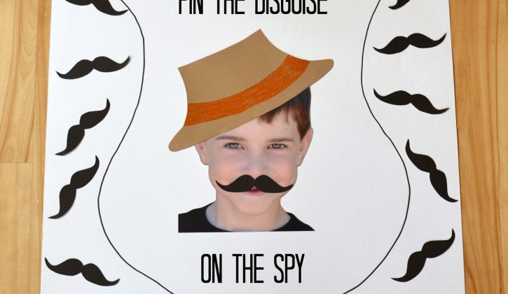 spyparty_pinthedisguiseonthespy