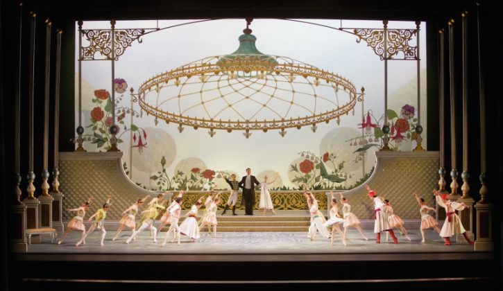 Company-Dancers-in-Alberta-Ballets-The-Nutcracker-