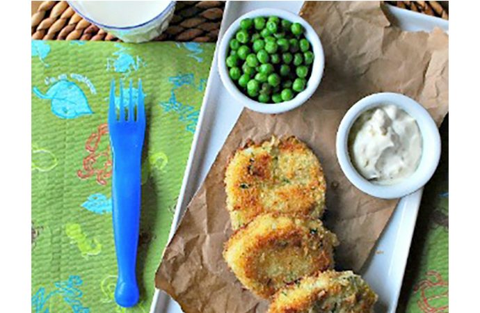 Fish Cakes With Lemon-Dill Dipping Sauce
